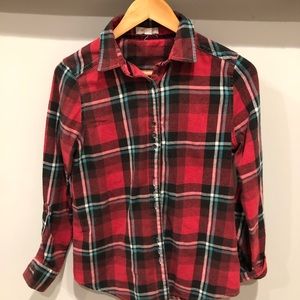 Women’s flannel with accent on back